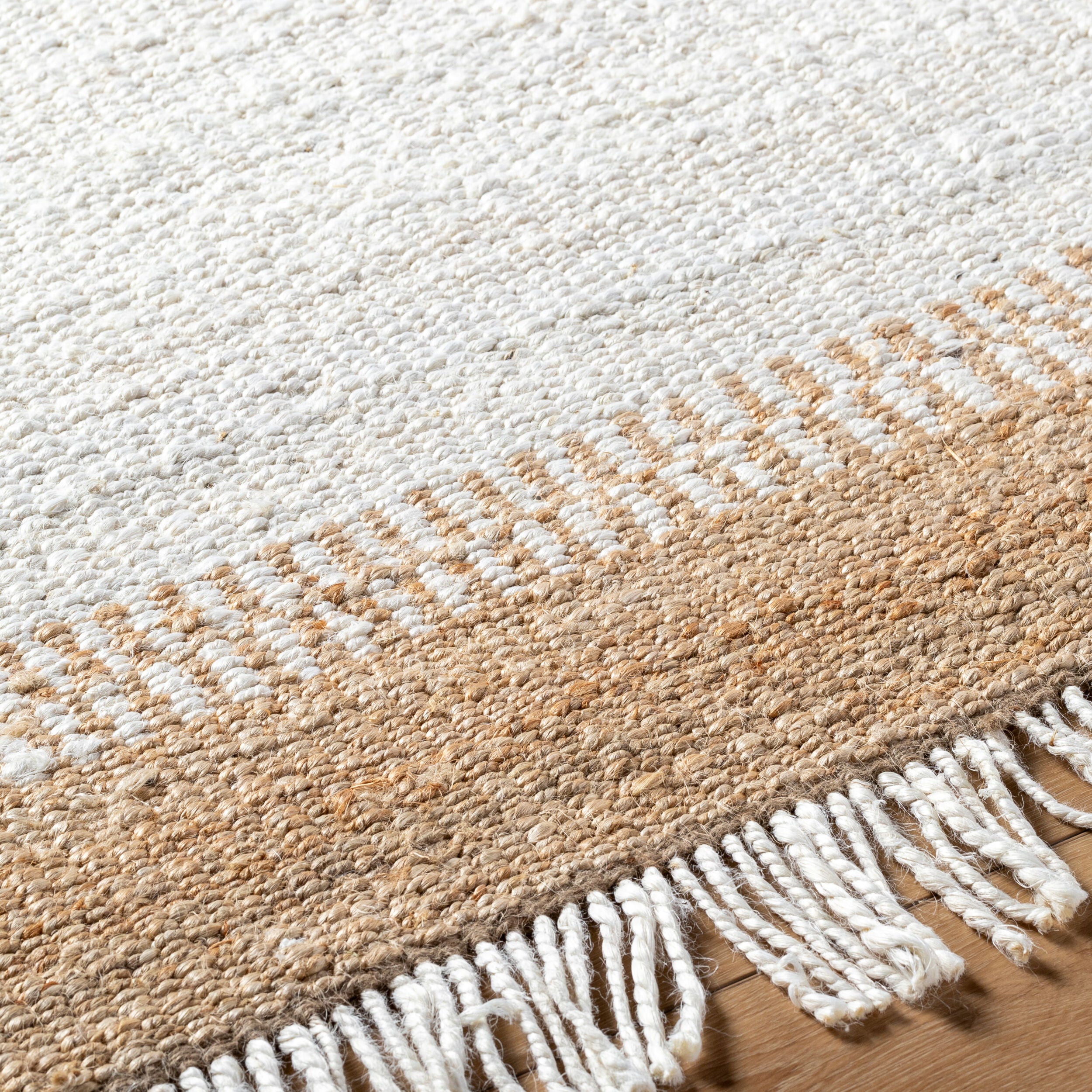 Kamey Ivory Fringe Jute Rug