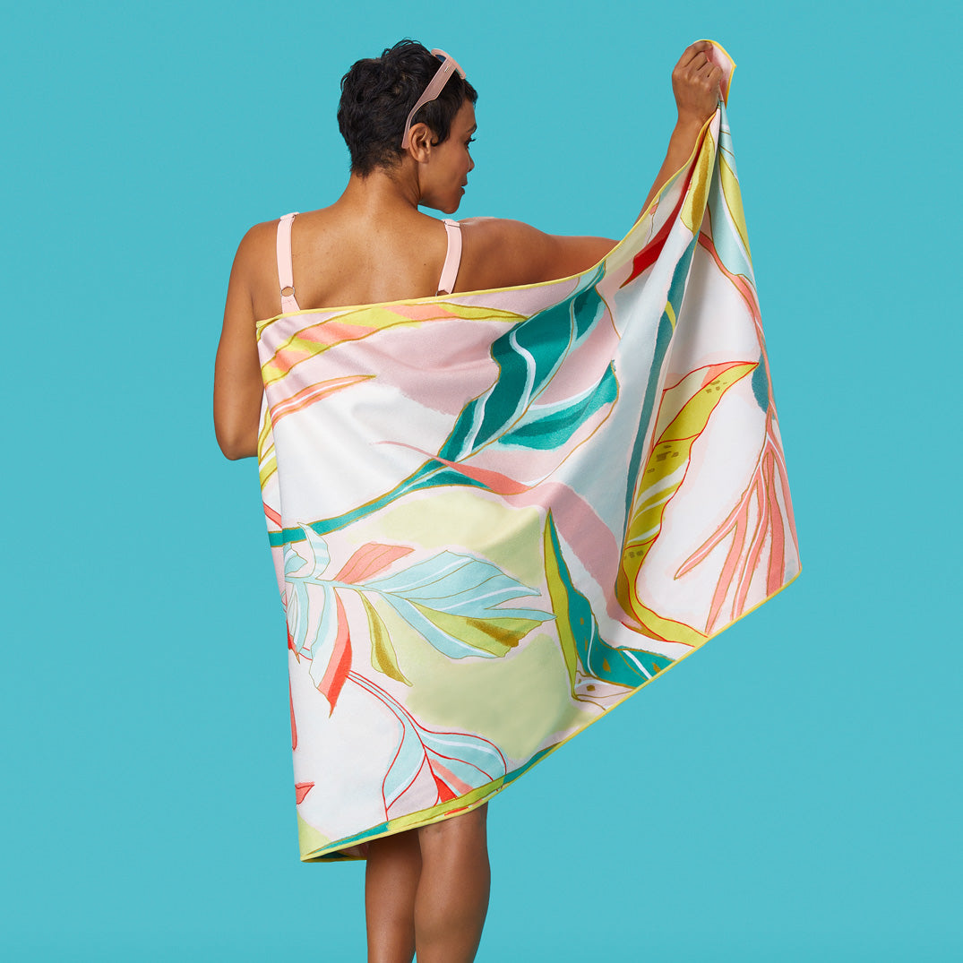 GO BIG Microfiber Beach Towel, Exotic Leaves