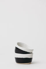 Dawson Pinch Bowl in Matte Black/White S/4