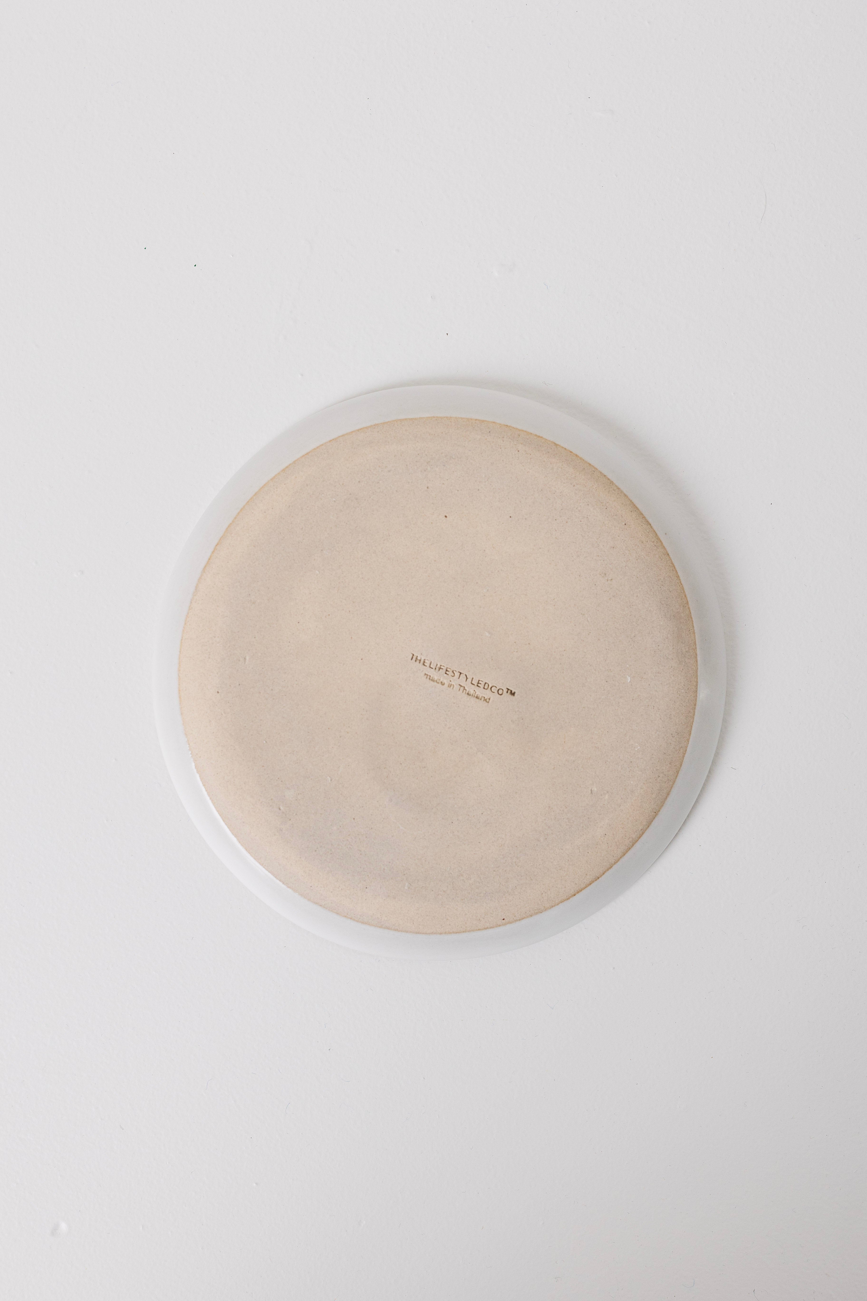 Drift Appetizer Plate in Matte White S/6
