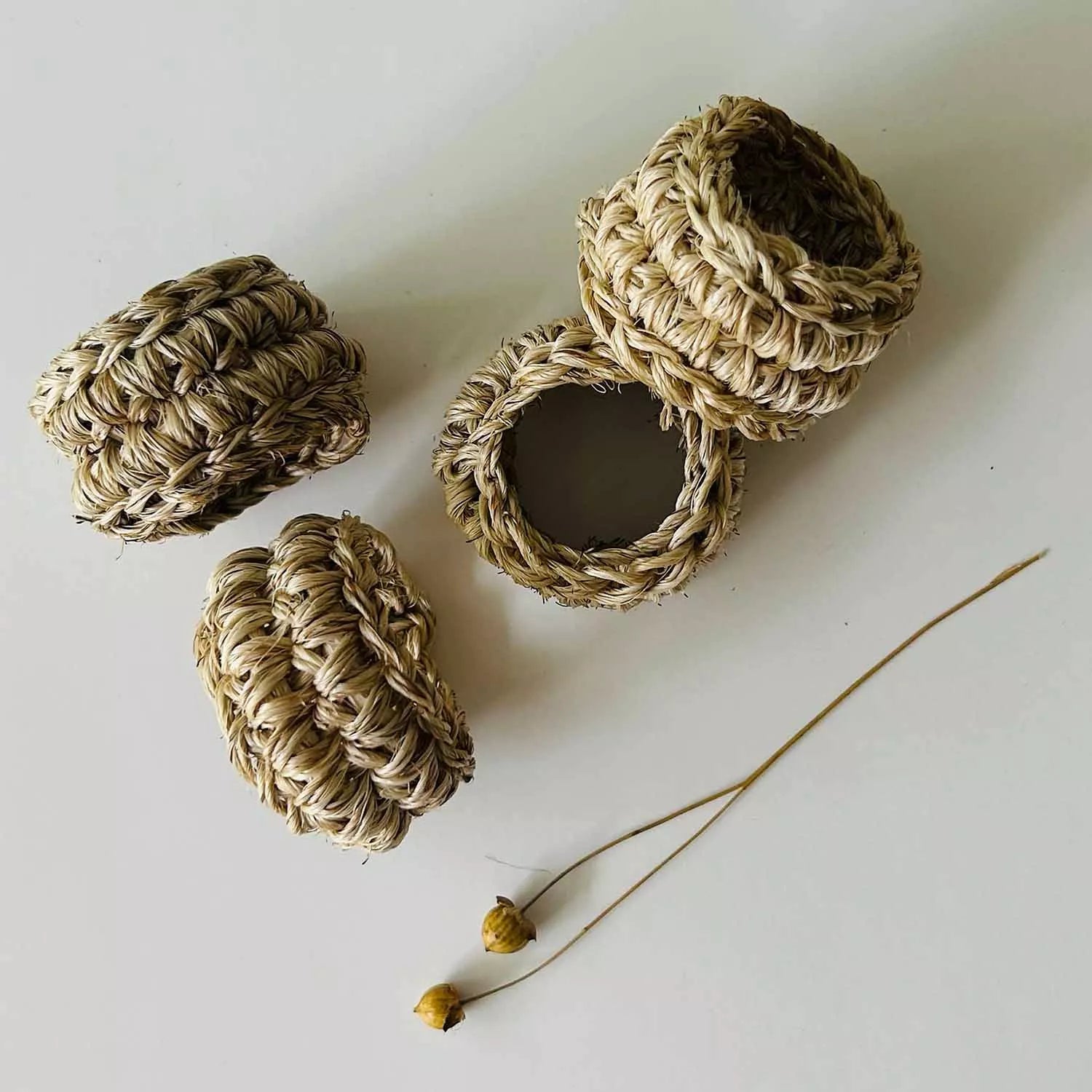 Tallo de Olivo Spiral Napkin Ring (Set of 4)