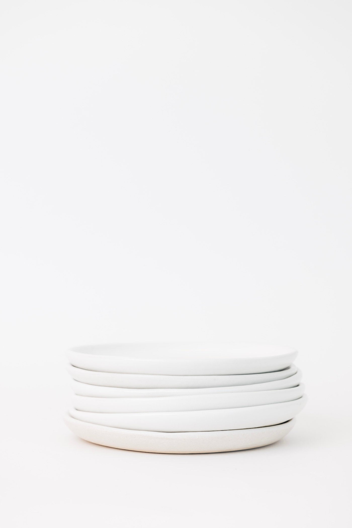 Drift Appetizer Plate in Matte White S/6