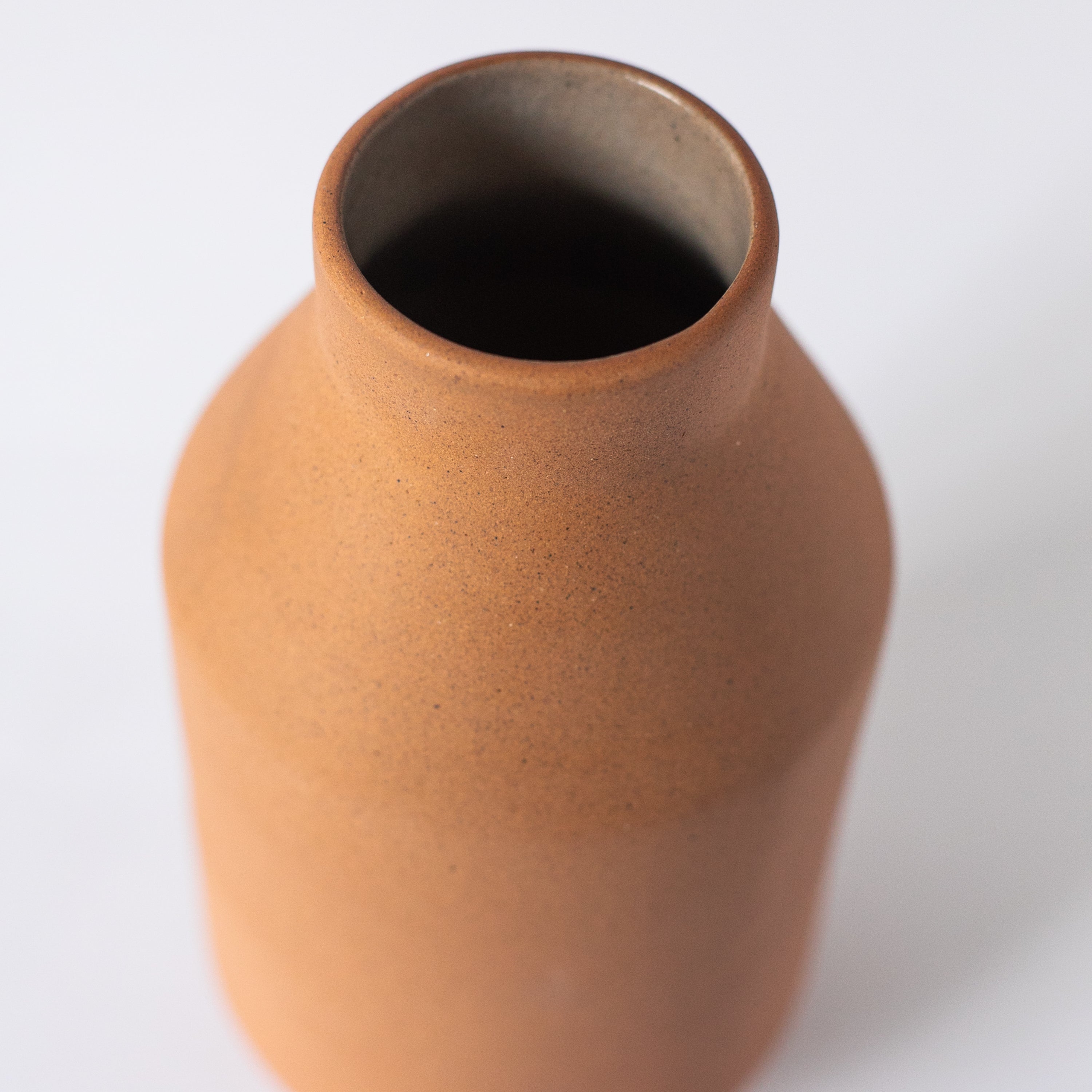 Tibor Vase in Terracotta Chocolate