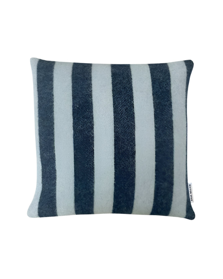 Candy Wrap Cushion Navy Ice Blue