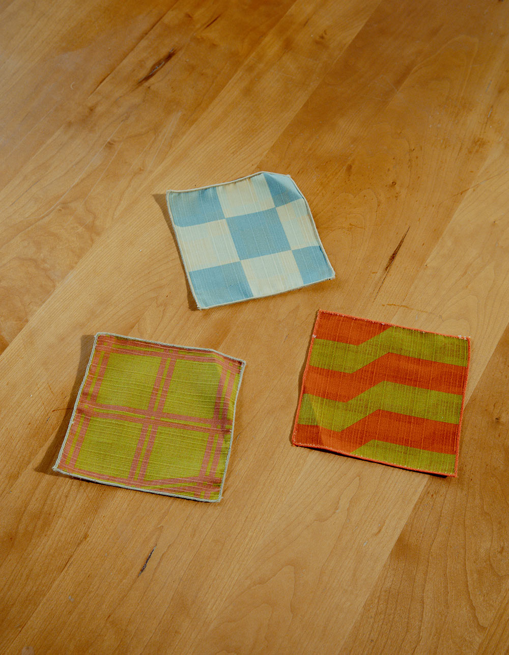 Cocktail Napkins Double Sided Grid