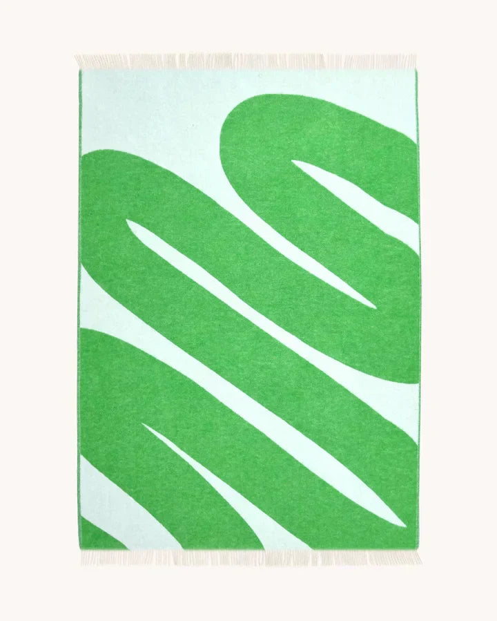 Swirl Blanket White Apple