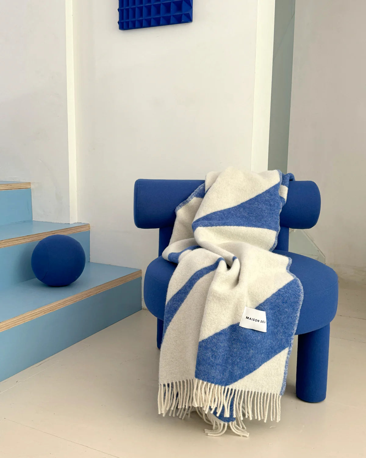 Swirl Blanket Cobalt Blue White