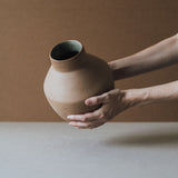 Egeo Vase in Terracotta Chocolate