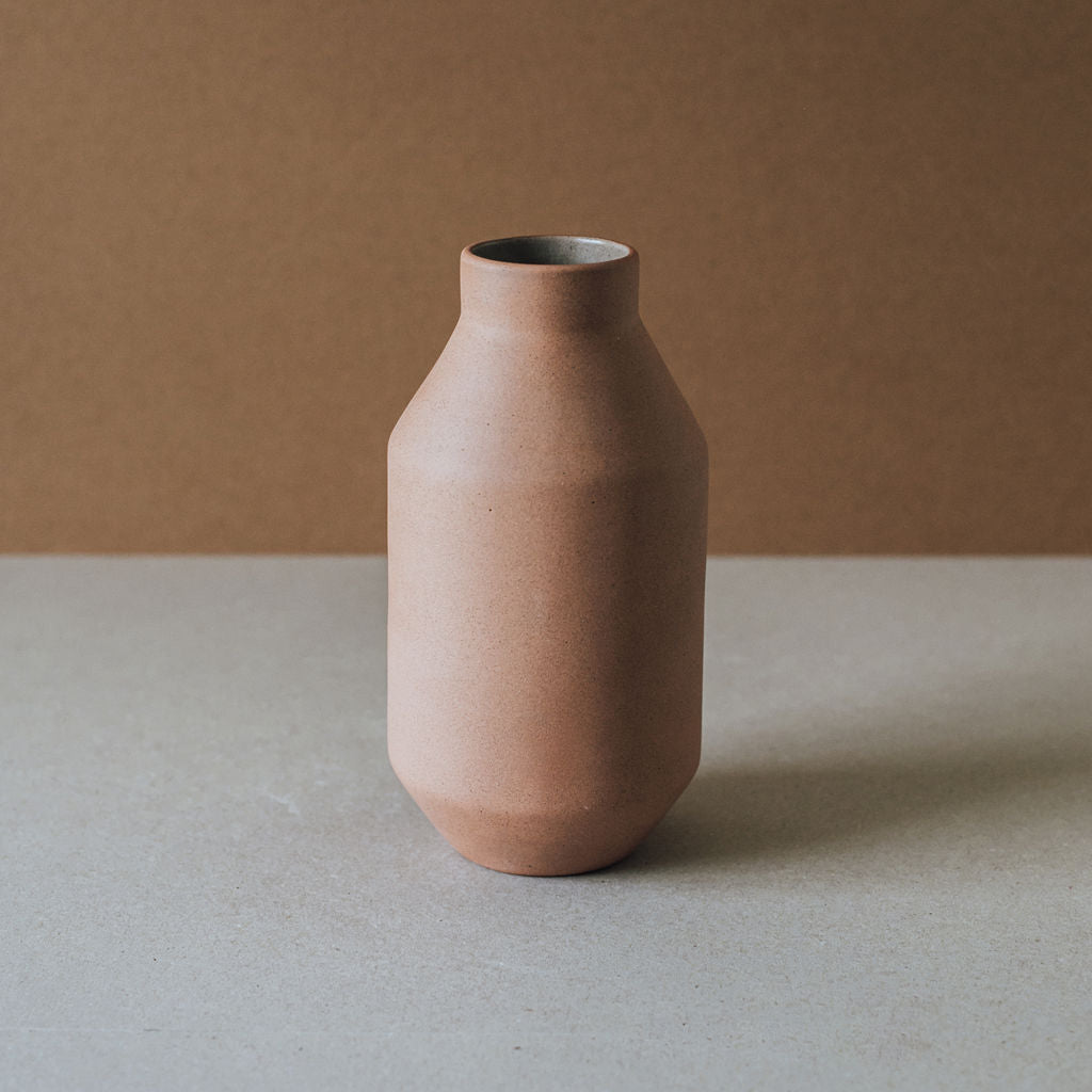 Tibor Vase in Terracotta Chocolate