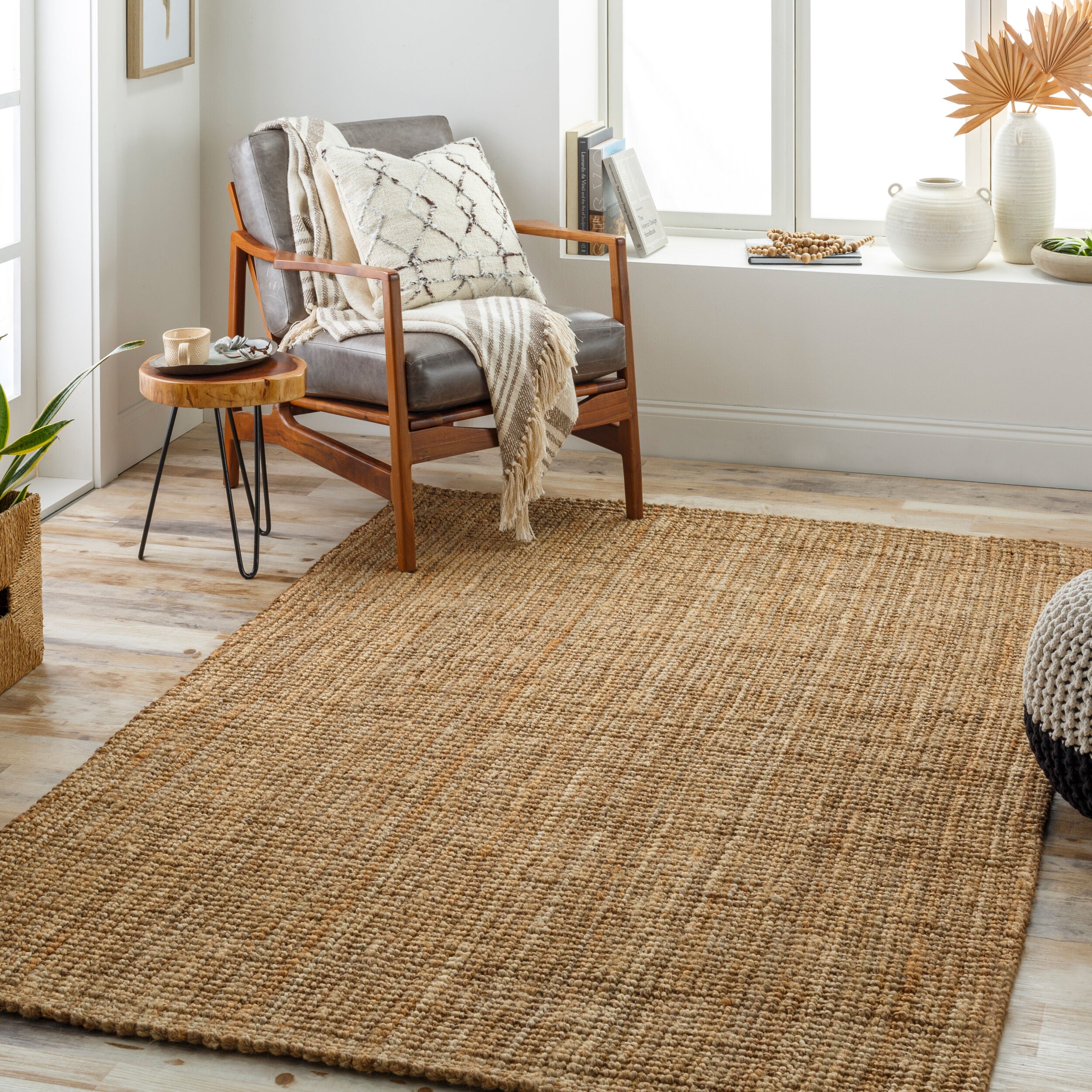 Calla Hand Woven Jute Rug