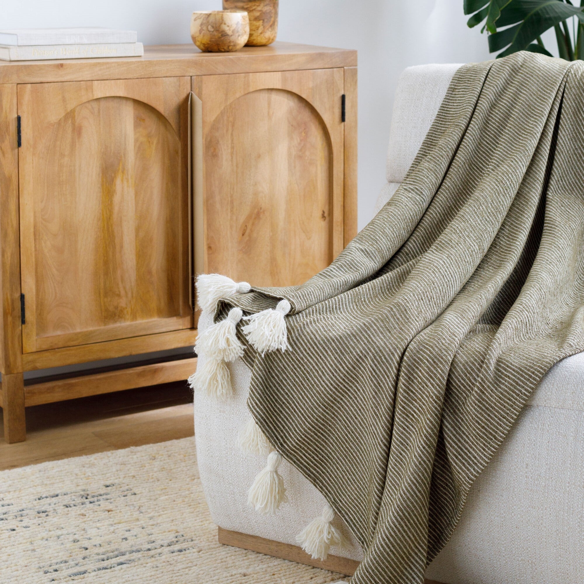 Kapri Throw