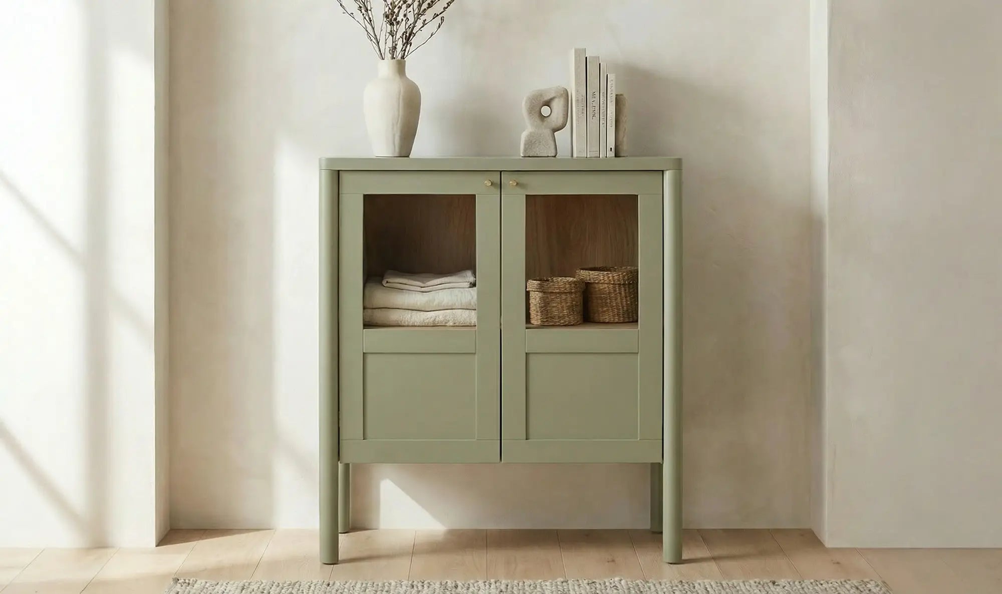 Hannah Cabinet