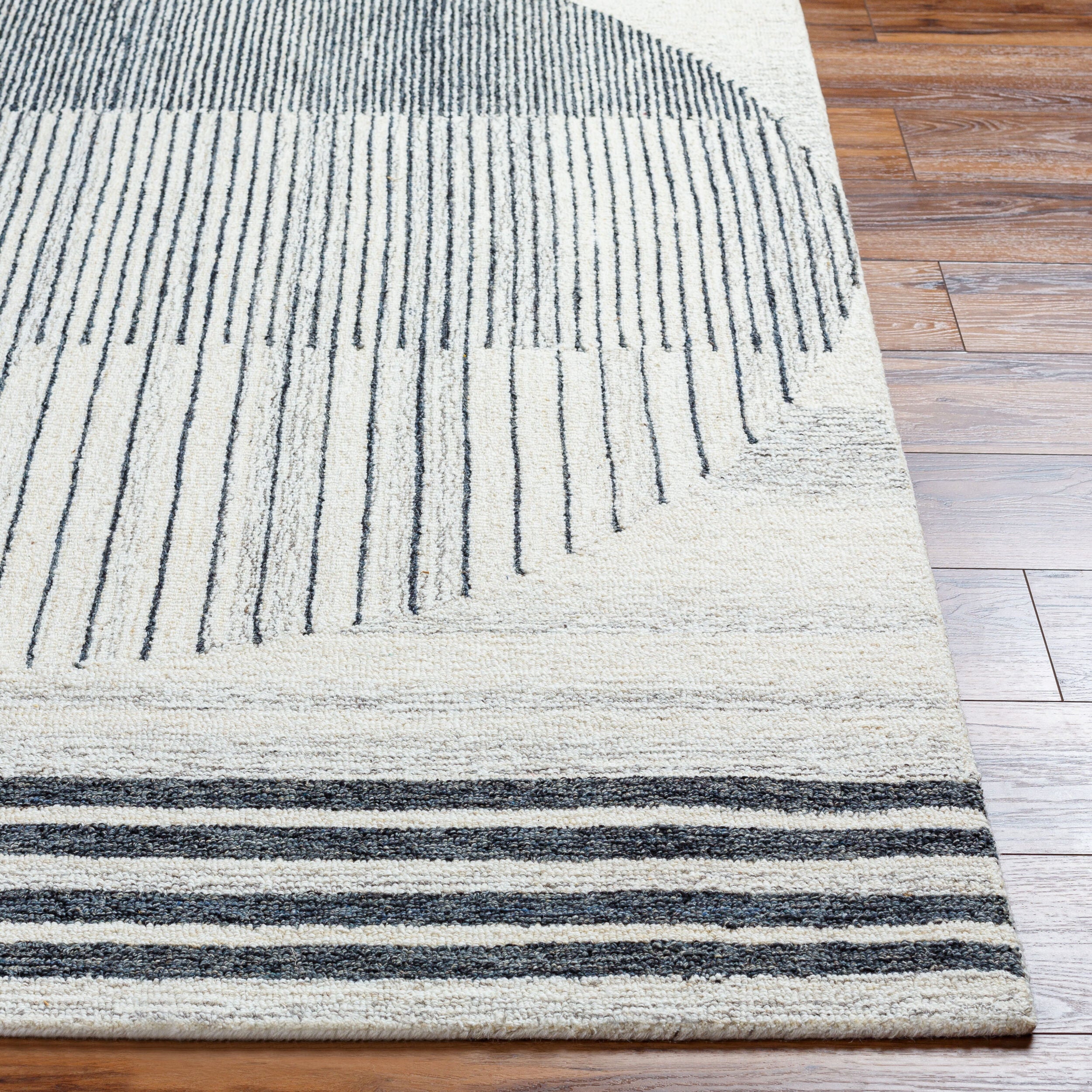 Granada Hand Tufted Circle Rug