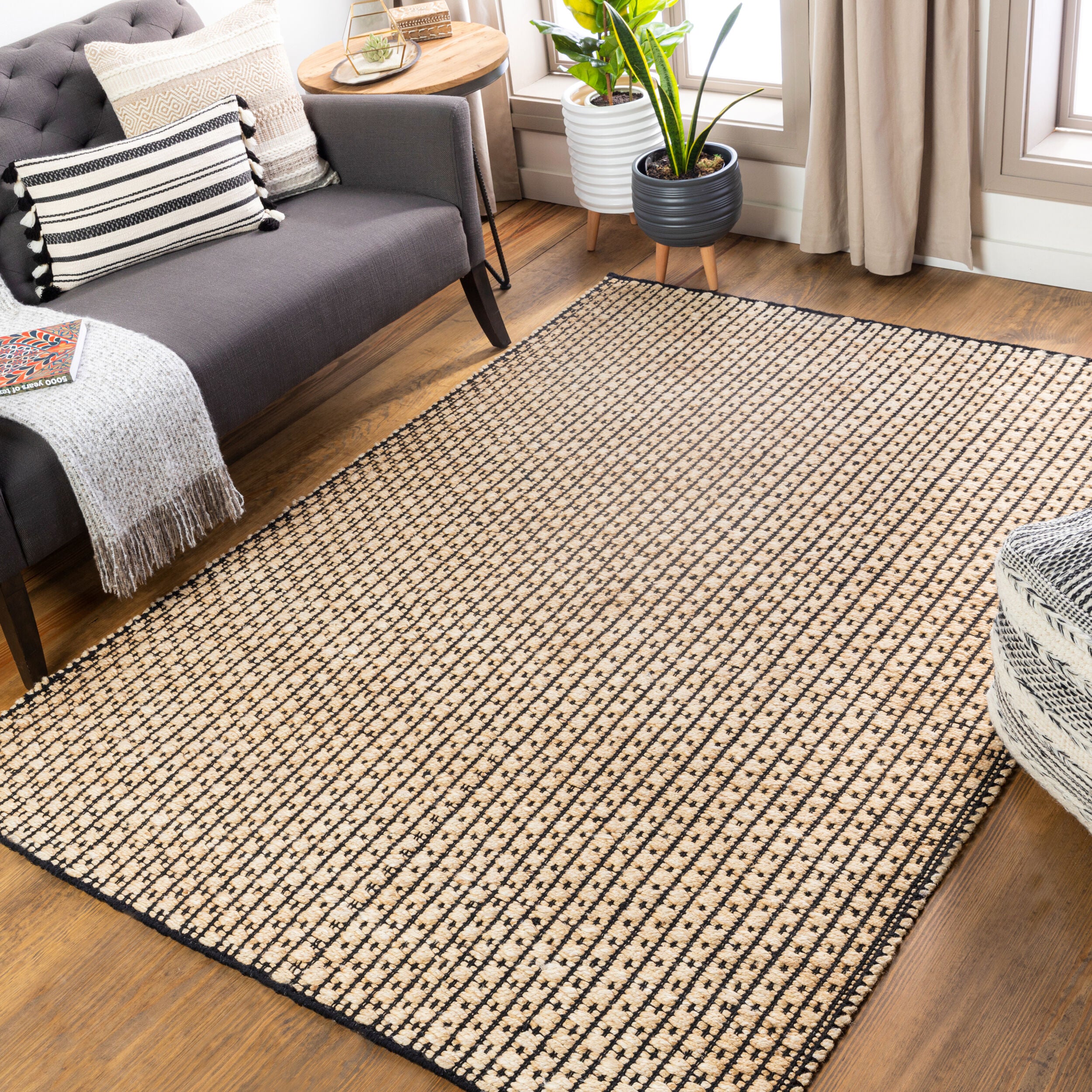 Jasmine Handmade Jute Rug