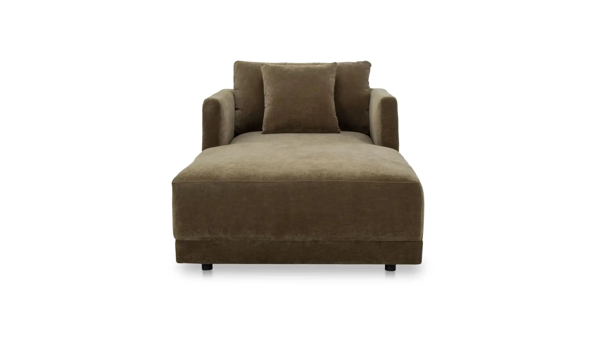 Bryn Chaise in Heritage Cedar Green
