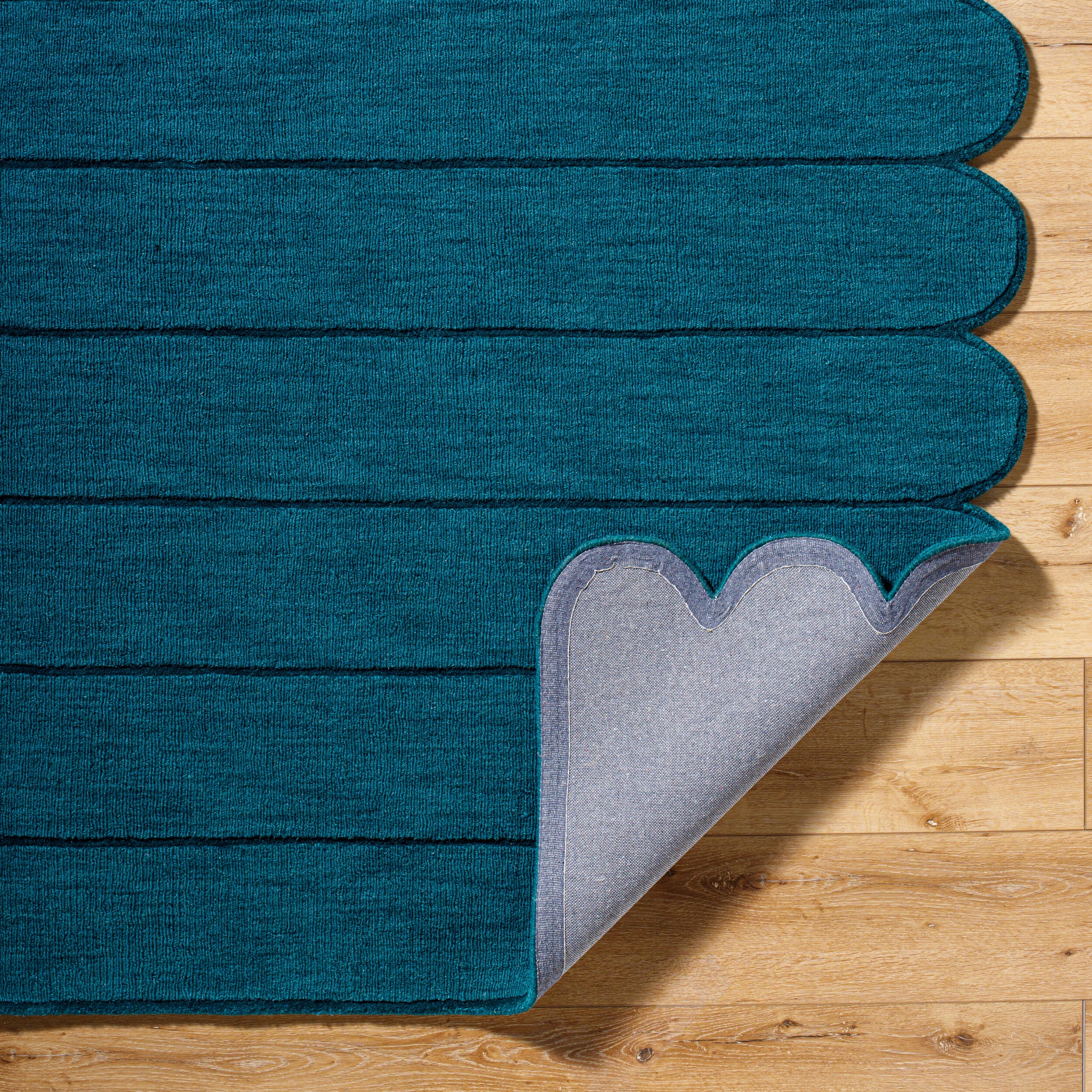 Mystique Scalloped Rug
