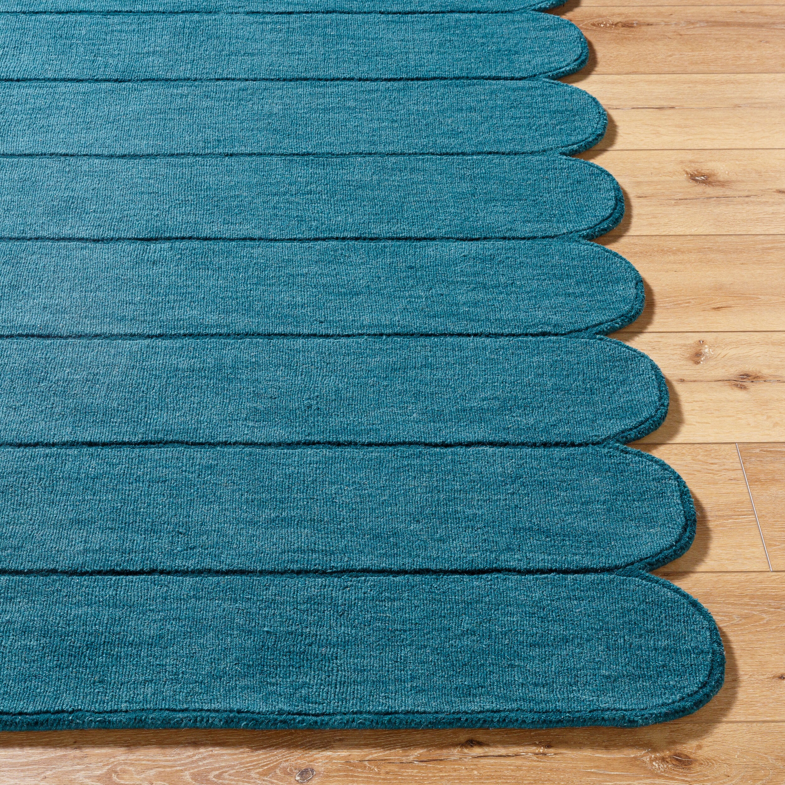 Mystique Scalloped Rug