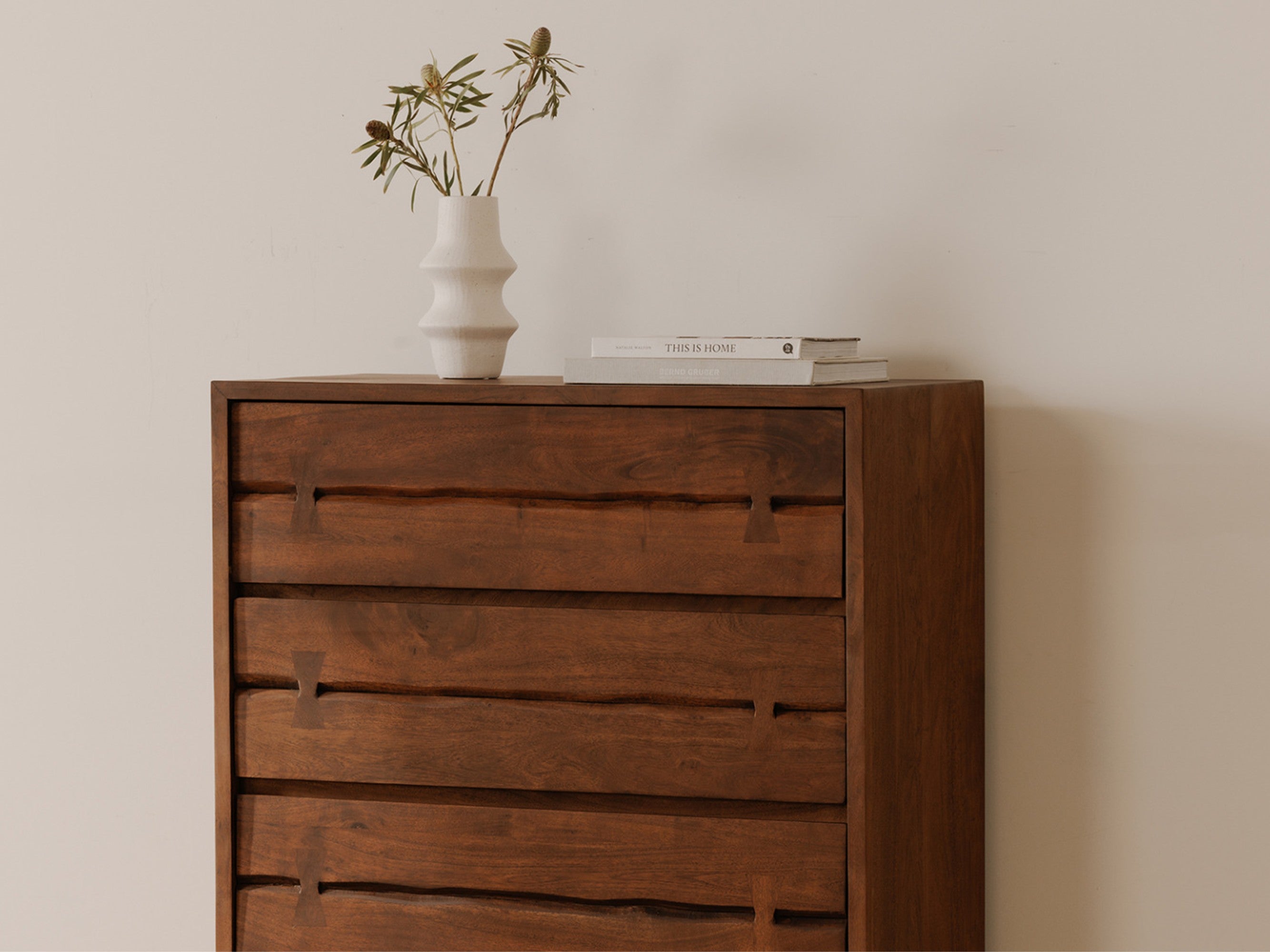 Madagascar Chest