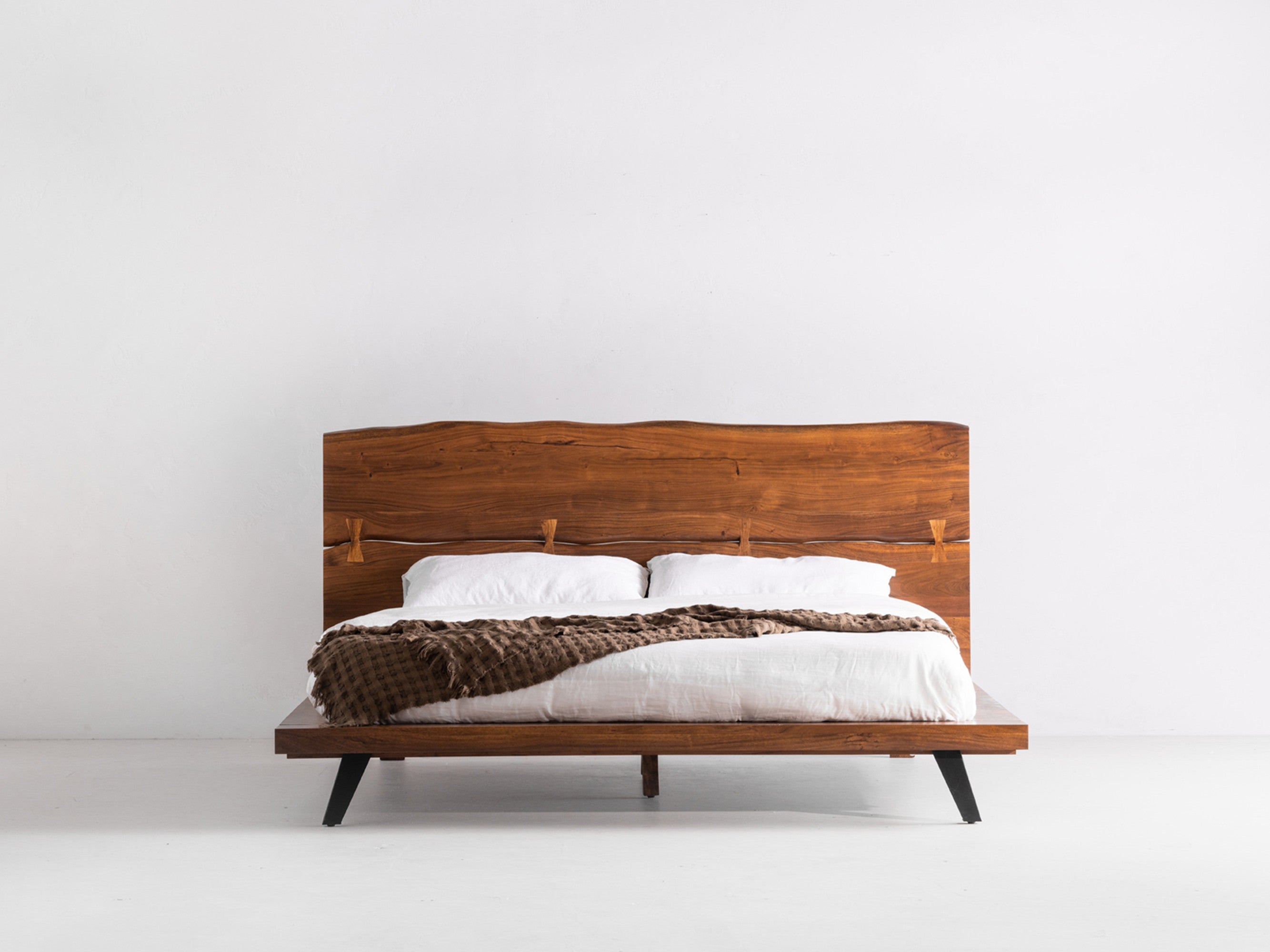 Madagascar Platform Bed