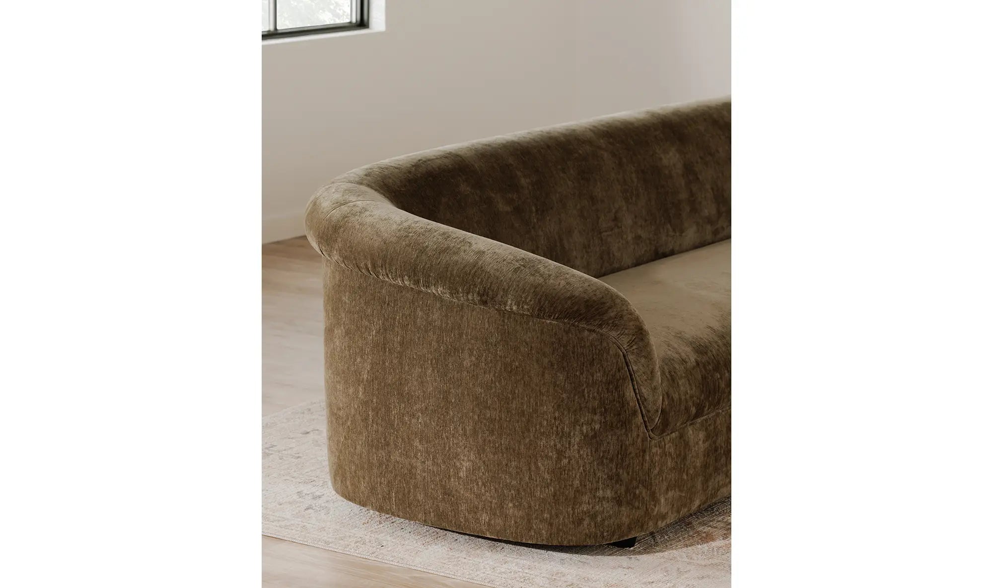 Thora Sofa in Dark Green