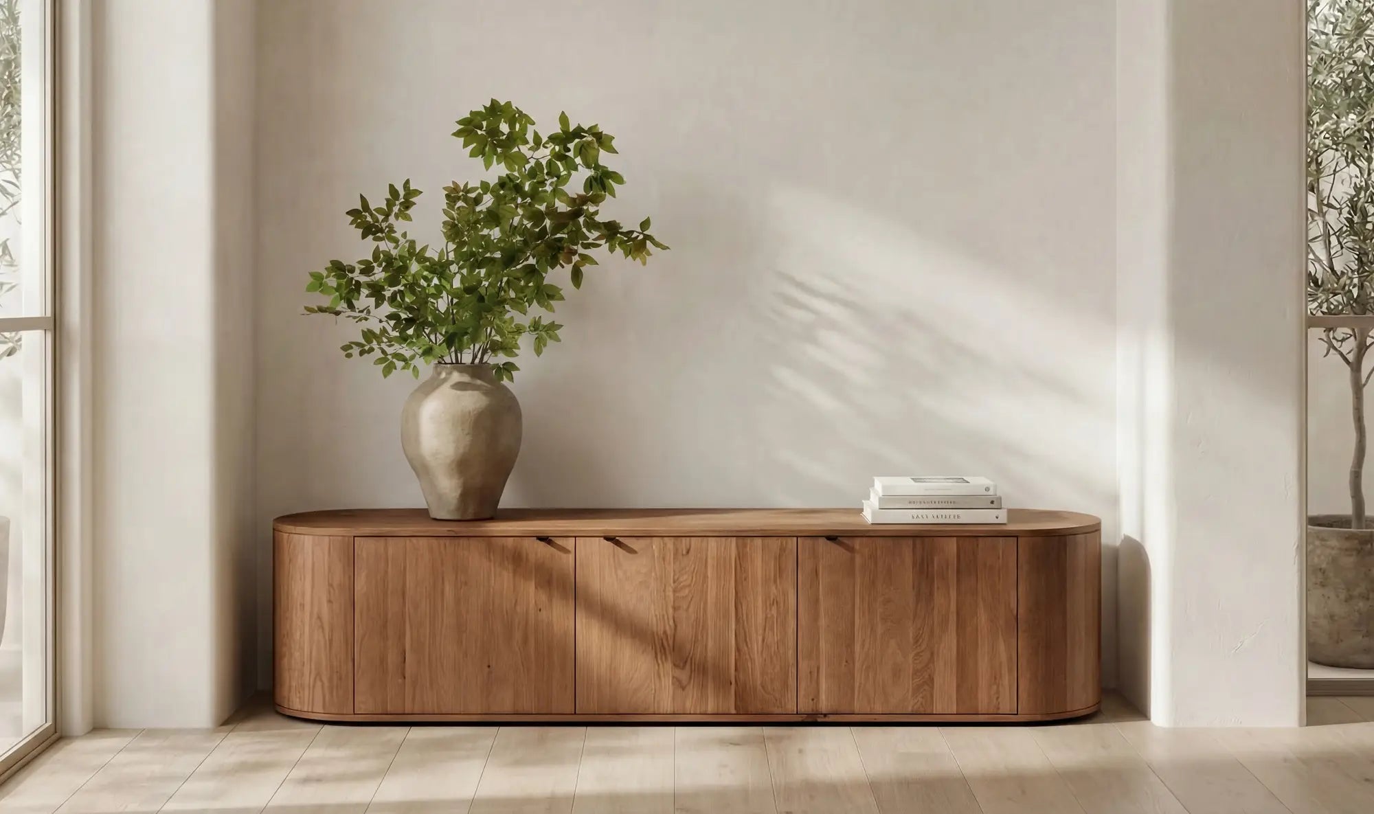 Theo Media Bench in Brown