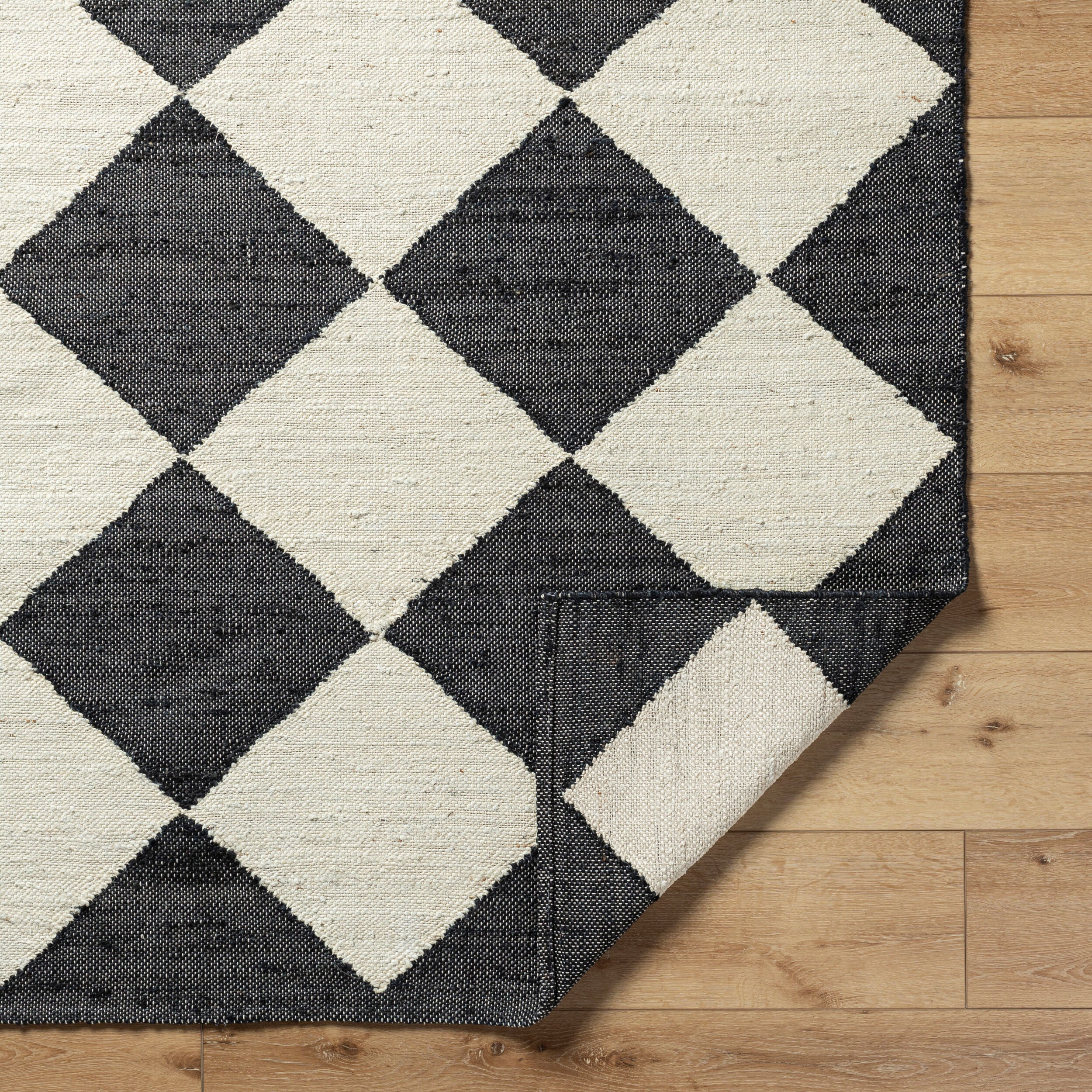 Antho Hand Woven Diamond Rug