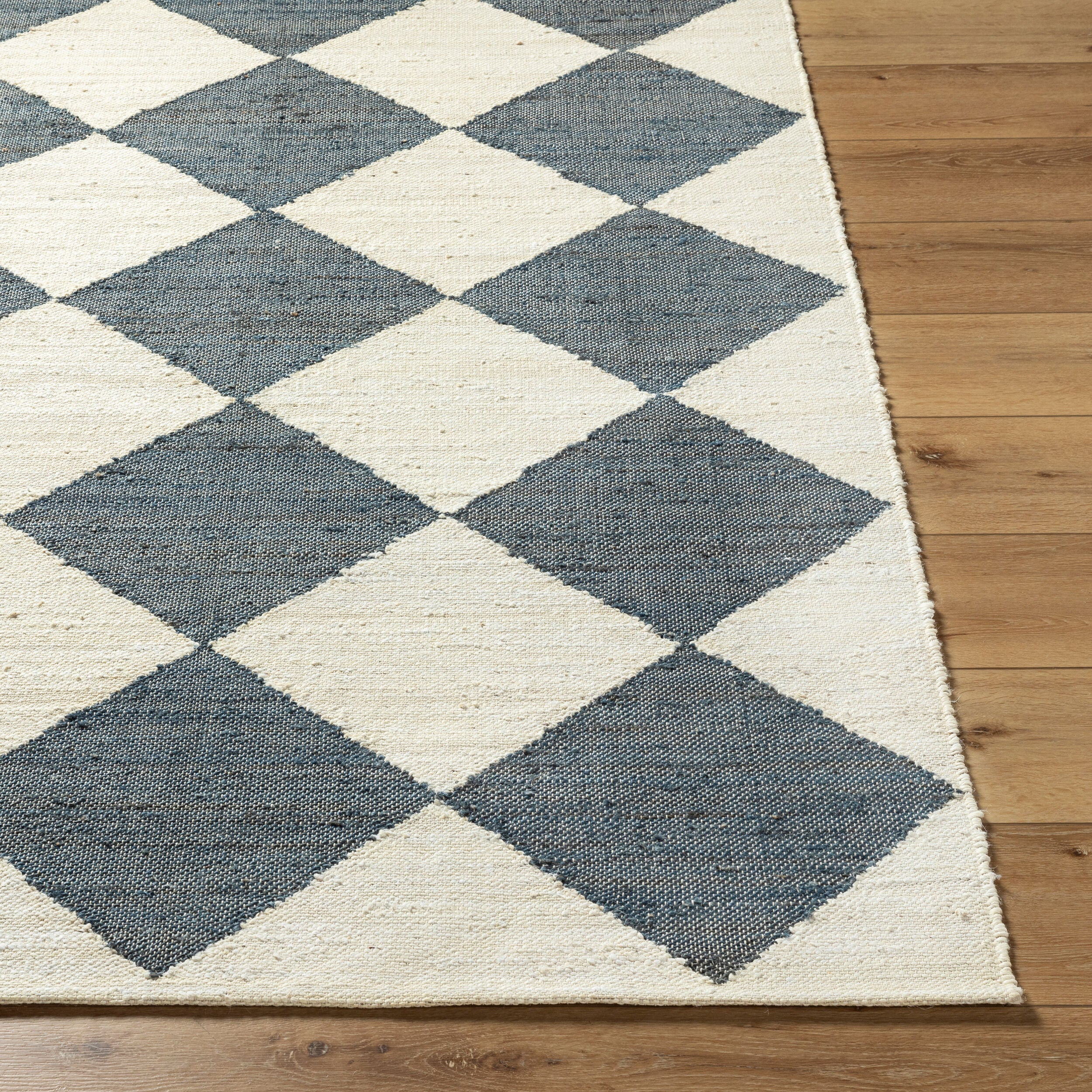 Antho Hand Woven Diamond Rug